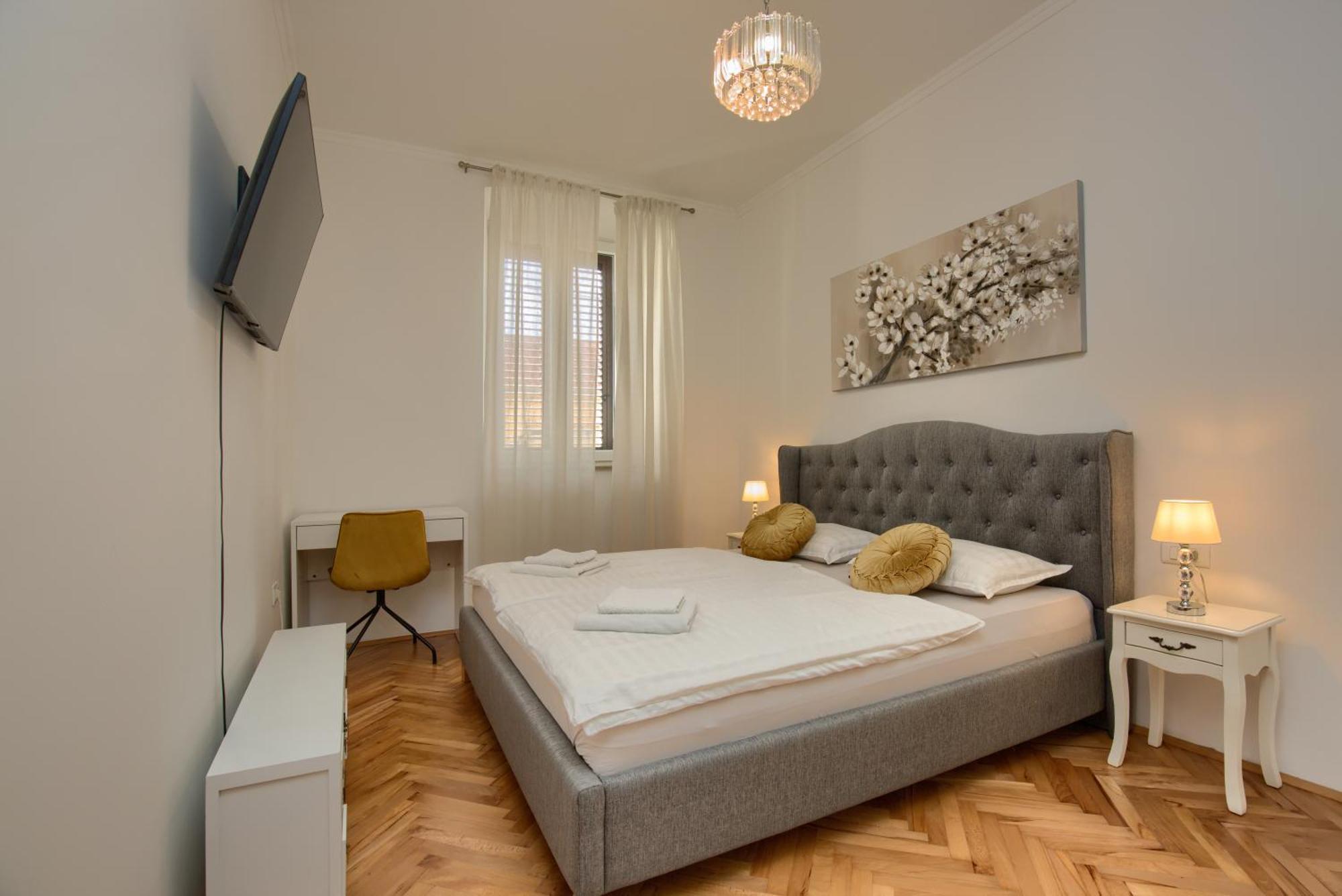 Augustus Apartment Pula Ngoại thất bức ảnh